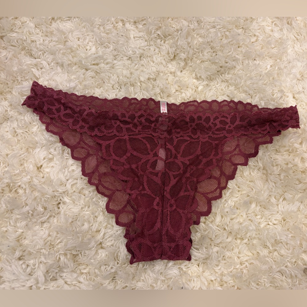 PINK Victoria’s Secret Floral Lace Maeve Panties Small